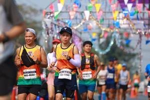 BIB: 45447, 46451
                            <button type="button" onclick="openModal(9914771)" class="btn btn-primary btn-sm float-right btn-popup" data-toggle="modal" data-target=".modal-high-quality">
                        <i class="fas fa-shopping-cart"></i> Add to Cart
                    </button>
                                            <button type="button" onclick="isThisMe(9914771, true)" class="btn btn-success btn-sm float-right btn-popup btn-isme hidden" data-toggle="tooltip" data-placement="bottom" title="นี่คือรูปของคุณใช่ไหม คลิกที่นี่เพื่อเอาเข้าอัลบั้ม">
                        <i class="fas fa-plus"></i> Add to album
                    </button>
                    <button type="button" onclick="isThisMe(9914771, false)" class="btn btn-warning btn-sm float-right btn-popup btn-isnotme hidden">
                        <i class="fas fa-ban"></i> Remove from album
                    </button>